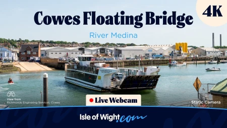 Cowes Floating Bridge and River Medina